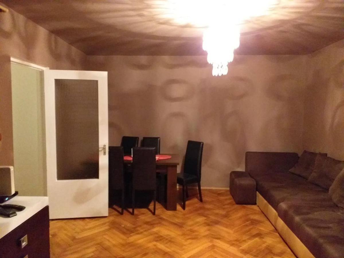 Apartament 3 Camere Alba Iulia Exterior photo